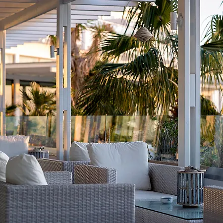 Grecian Sands Курортний комплекс